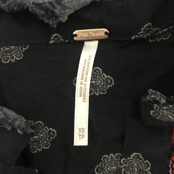 Free People Crinkled Printed Button Down - Picture 6 of 6